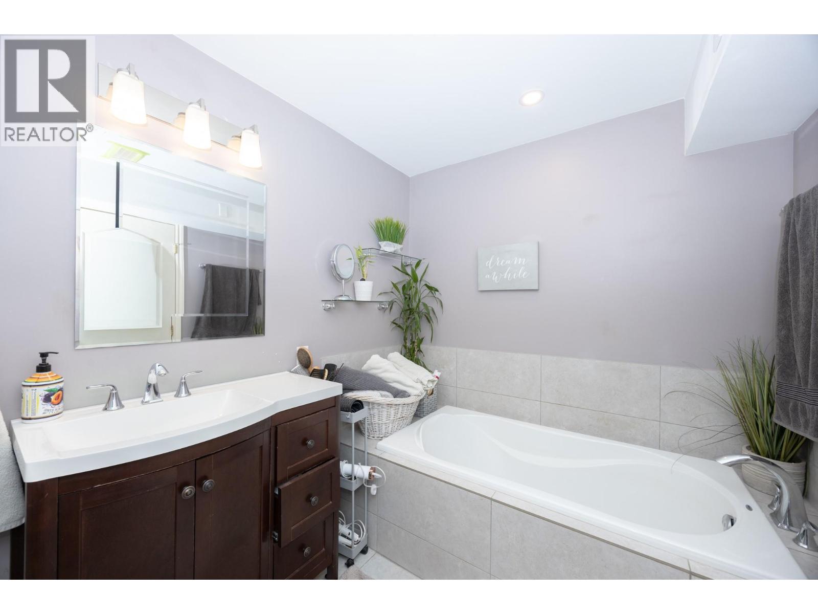 1563 Homestead Court, Kelowna, British Columbia  V1V 2N8 - Photo 35 - 10383709