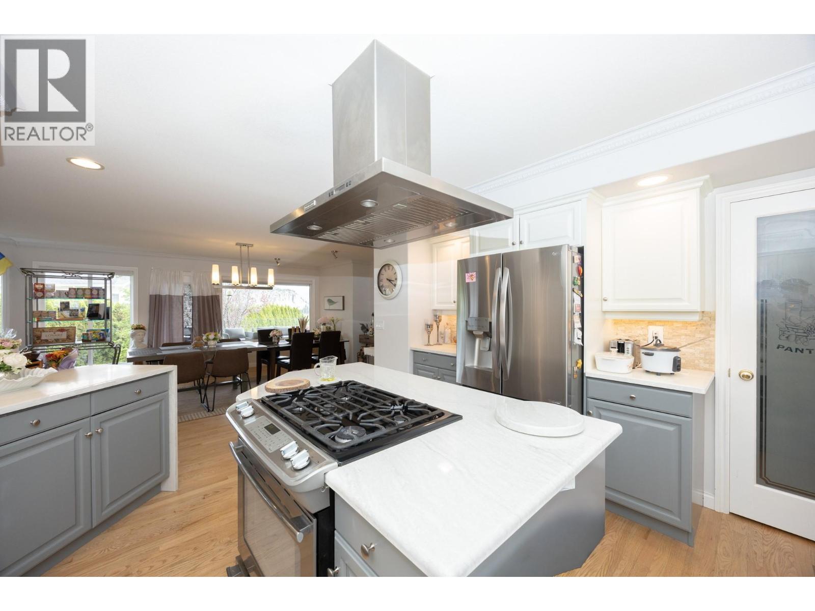 1563 Homestead Court, Kelowna, British Columbia  V1V 2N8 - Photo 6 - 10383709