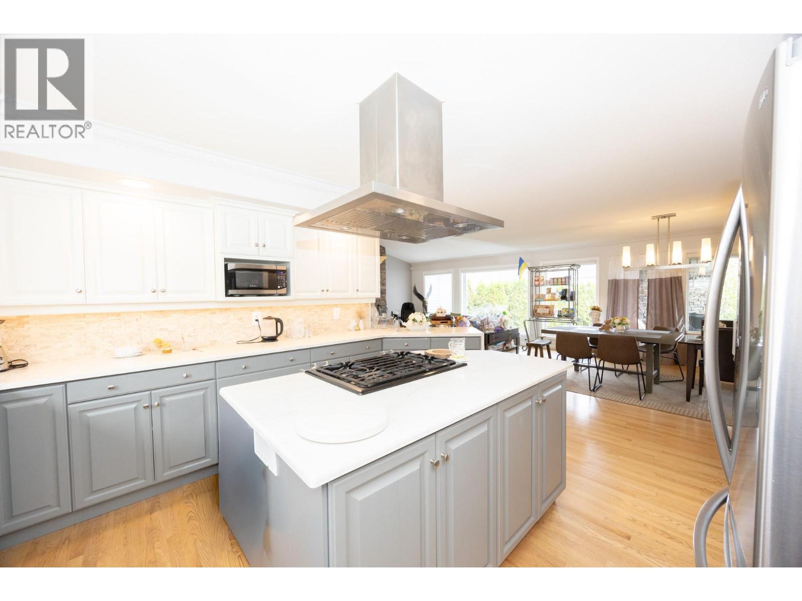 1563 Homestead Court, Kelowna, British Columbia  V1V 2N8 - Photo 7 - 10383709