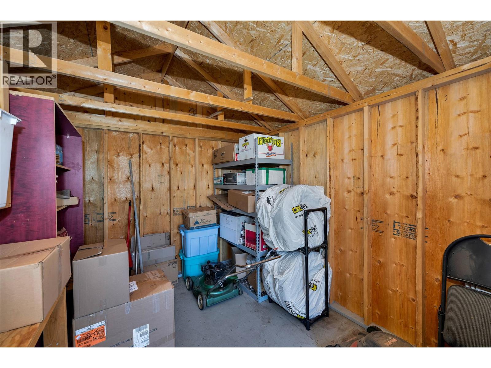 3343 Becker Street, Armstrong, British Columbia  V4Y 0H2 - Photo 27 - 10382972