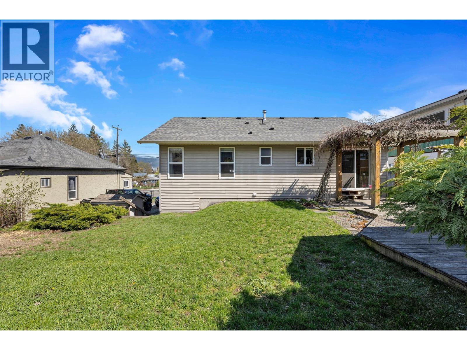 3343 Becker Street, Armstrong, British Columbia  V4Y 0H2 - Photo 29 - 10382972