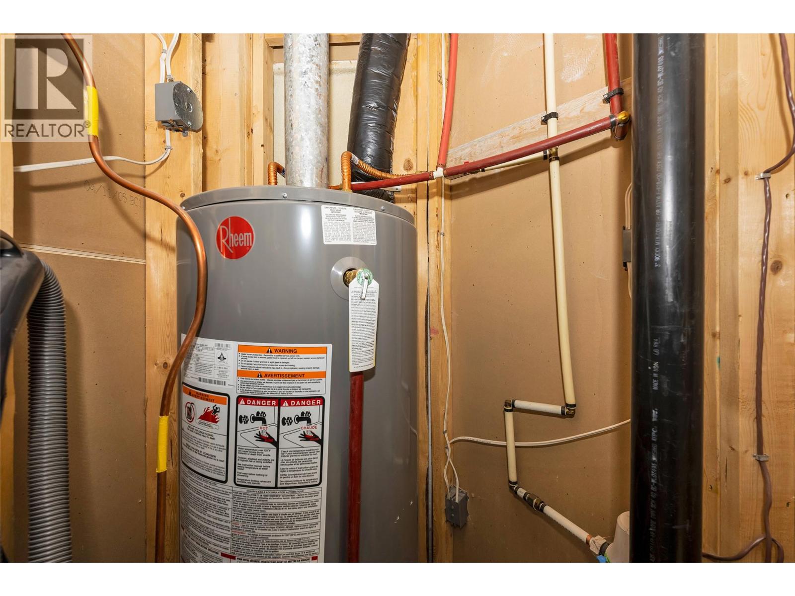 3343 Becker Street, Armstrong, British Columbia  V4Y 0H2 - Photo 30 - 10382972