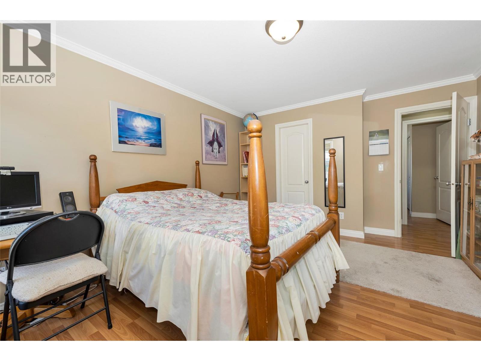 3343 Becker Street, Armstrong, British Columbia  V4Y 0H2 - Photo 9 - 10382972