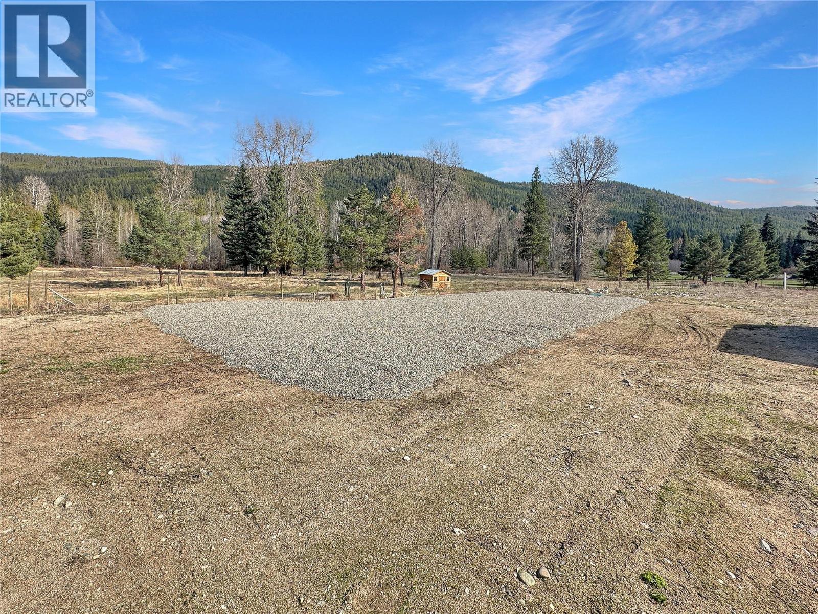 2297 Princeton Summerland Road, Princeton, British Columbia  V0X 1W0 - Photo 3 - 10383825