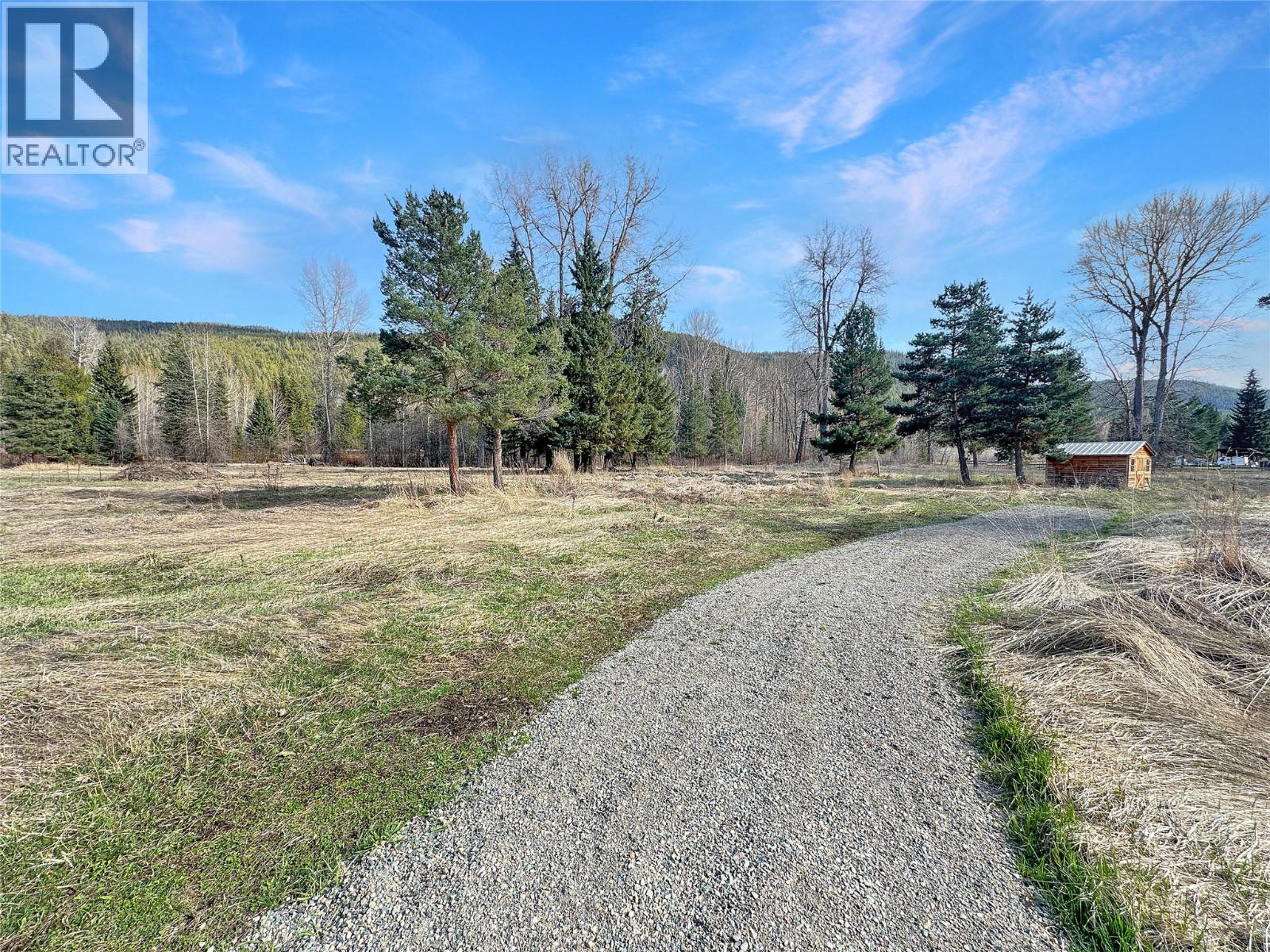 2297 Princeton Summerland Road, Princeton, British Columbia  V0X 1W0 - Photo 4 - 10383825