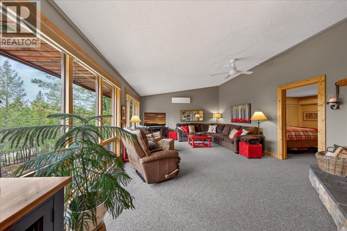 8076 Mcintosh Loop Road, Radium Hot Springs, British Columbia  V0A 1M0 - Photo 14 - 10384010
