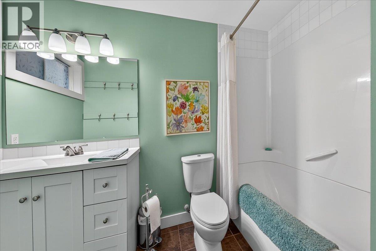 8076 Mcintosh Loop Road, Radium Hot Springs, British Columbia  V0A 1M0 - Photo 30 - 10384010