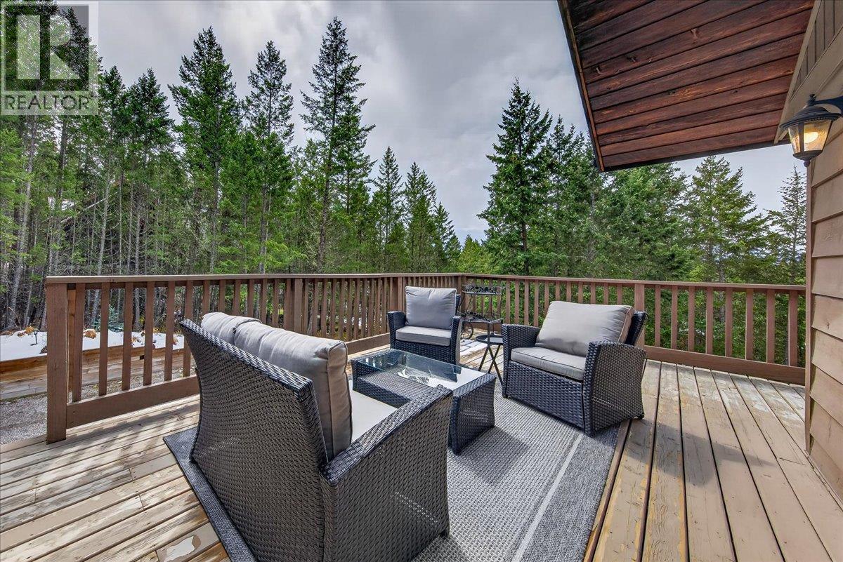 8076 Mcintosh Loop Road, Radium Hot Springs, British Columbia  V0A 1M0 - Photo 38 - 10384010