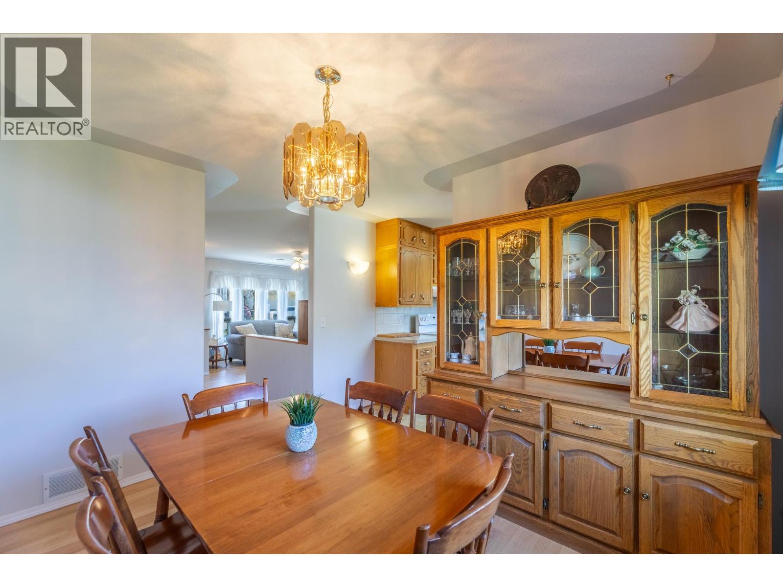 510 6th Avenue, Keremeos, British Columbia  V0X 1N3 - Photo 21 - 10382969