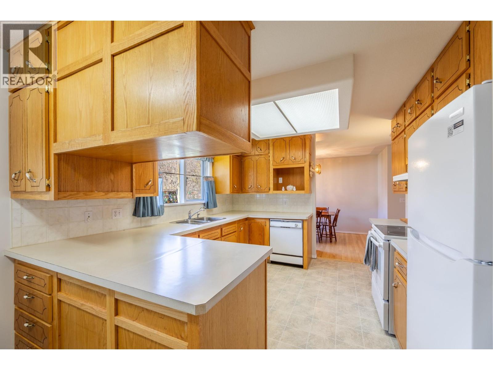 510 6th Avenue, Keremeos, British Columbia  V0X 1N3 - Photo 25 - 10382969