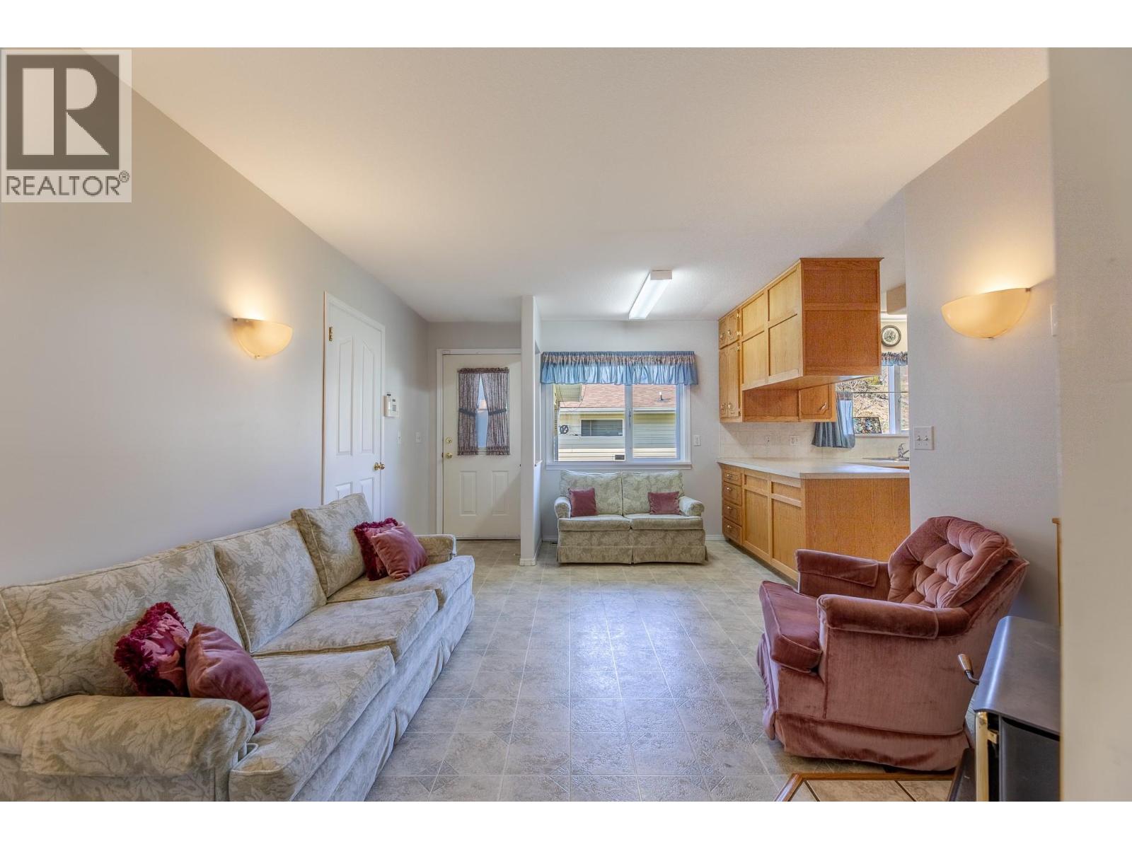 510 6th Avenue, Keremeos, British Columbia  V0X 1N3 - Photo 29 - 10382969