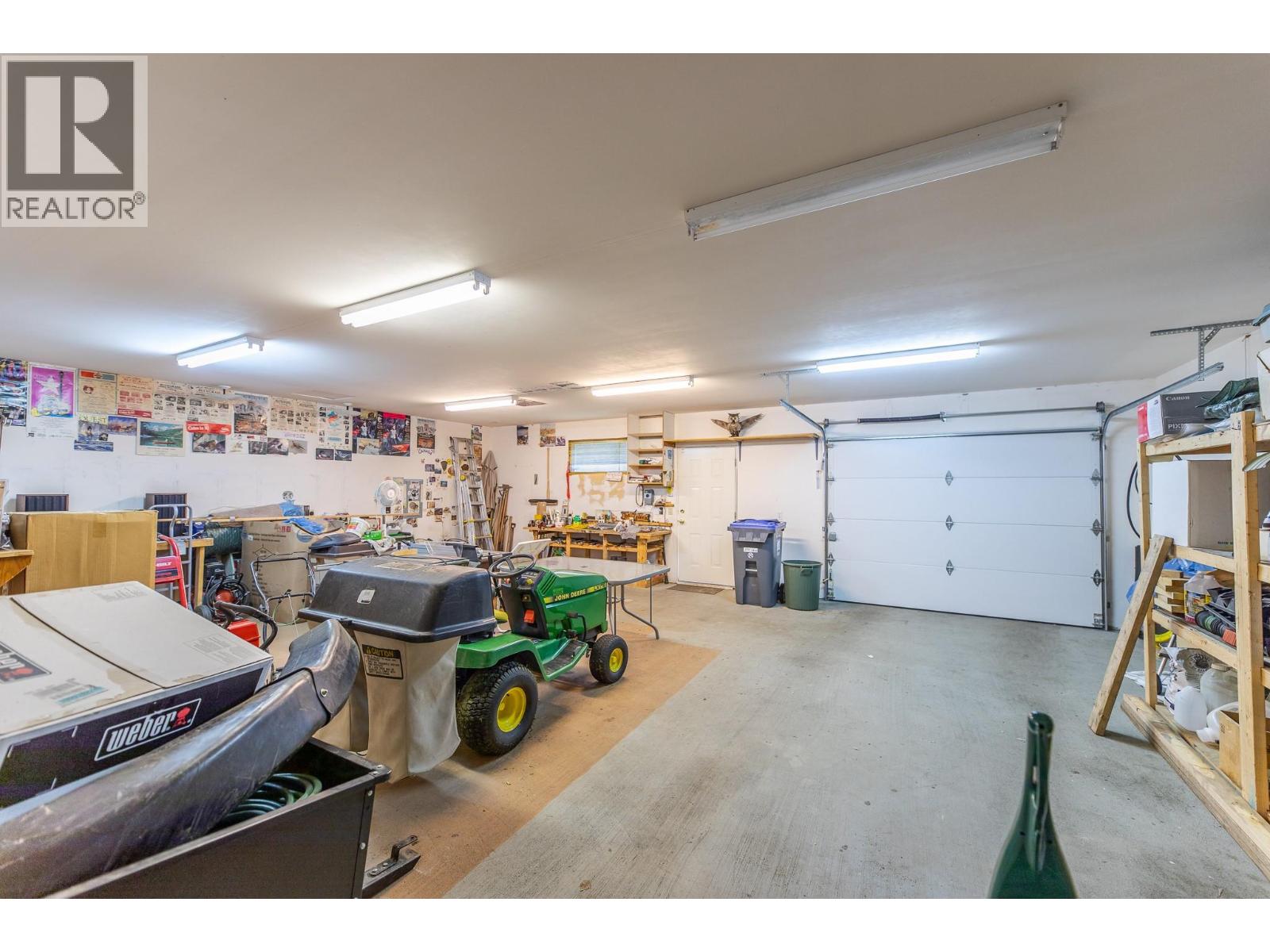 510 6th Avenue, Keremeos, British Columbia  V0X 1N3 - Photo 36 - 10382969