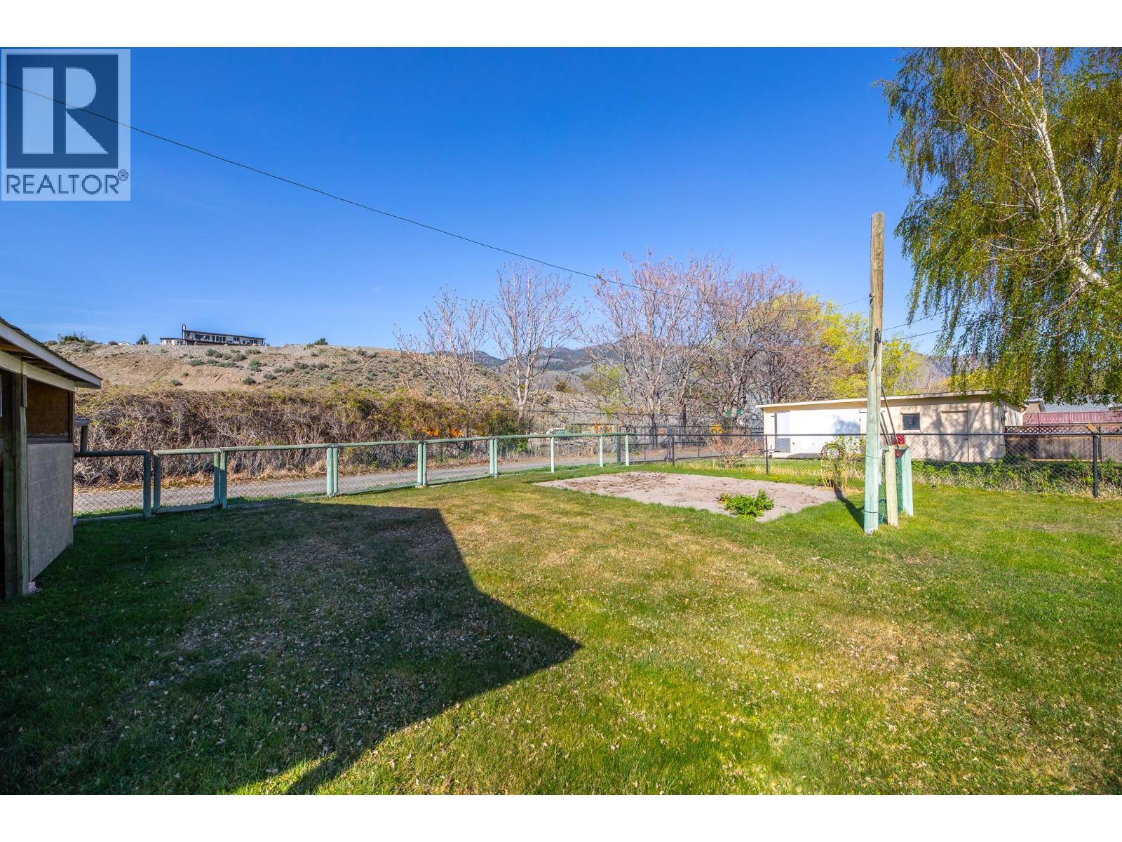 510 6th Avenue, Keremeos, British Columbia  V0X 1N3 - Photo 39 - 10382969