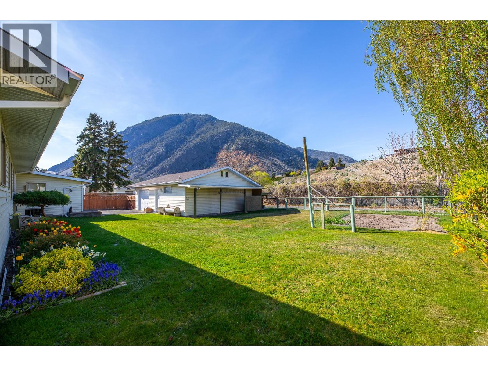 510 6th Avenue, Keremeos, British Columbia  V0X 1N3 - Photo 40 - 10382969