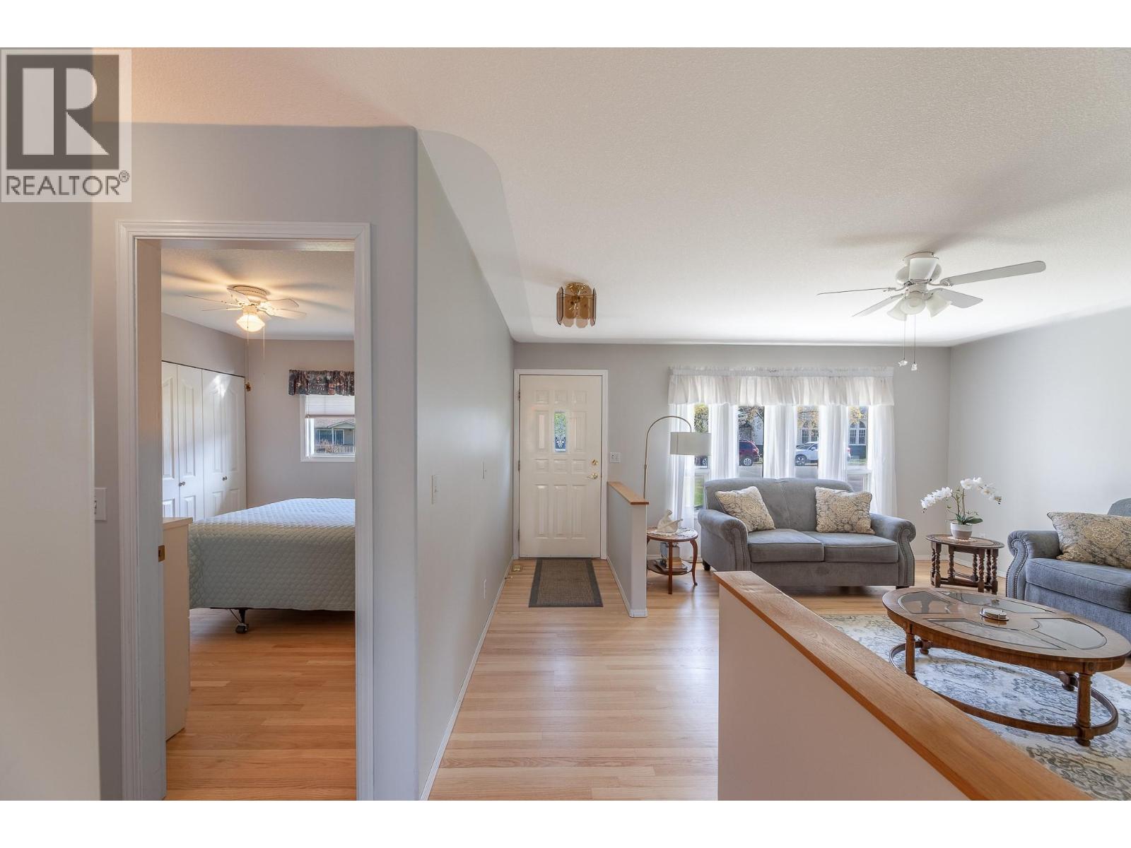 510 6th Avenue, Keremeos, British Columbia  V0X 1N3 - Photo 7 - 10382969