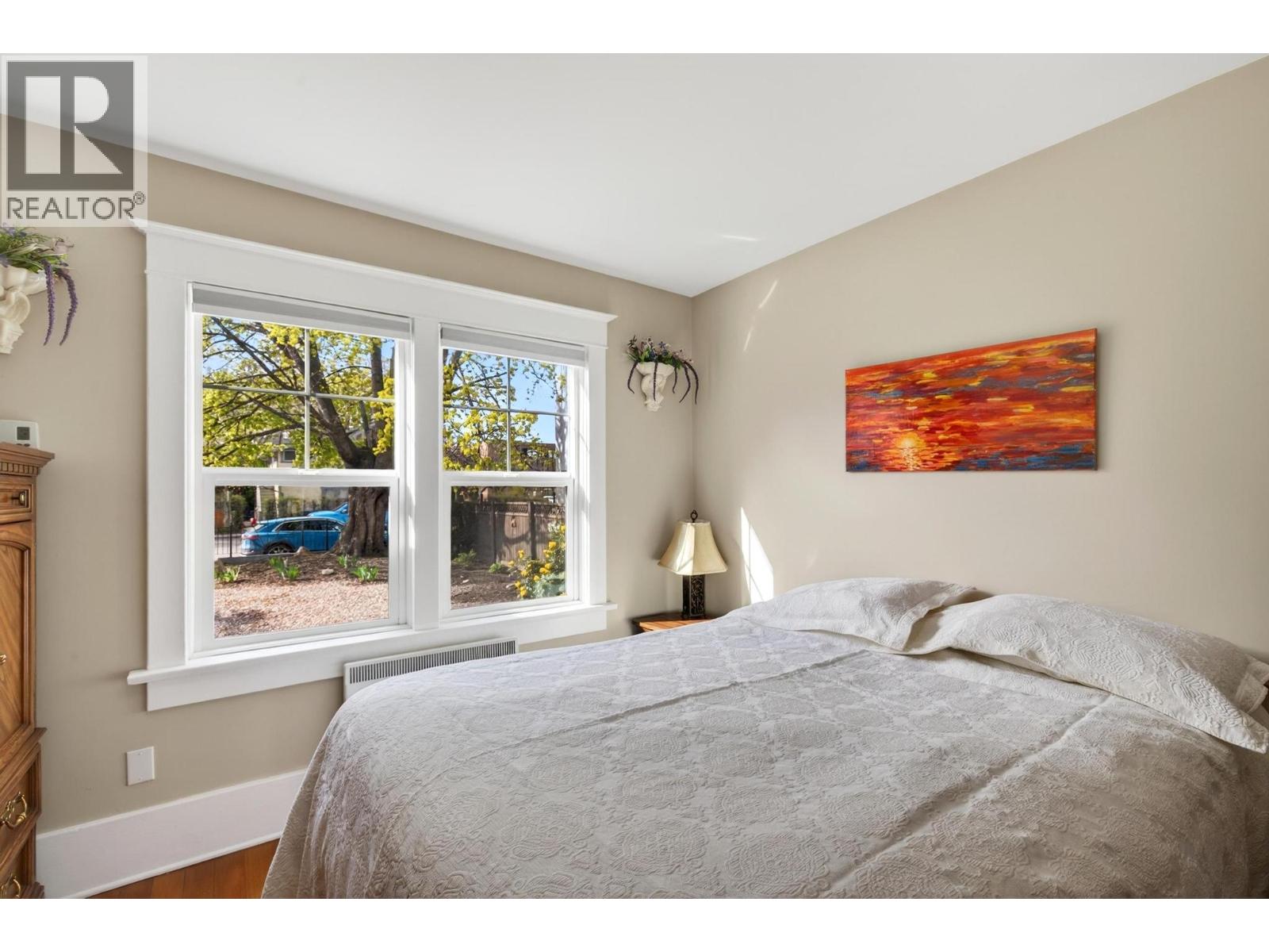 716 Lawson Avenue, Kelowna, British Columbia  V1Y 6S8 - Photo 14 - 10384014