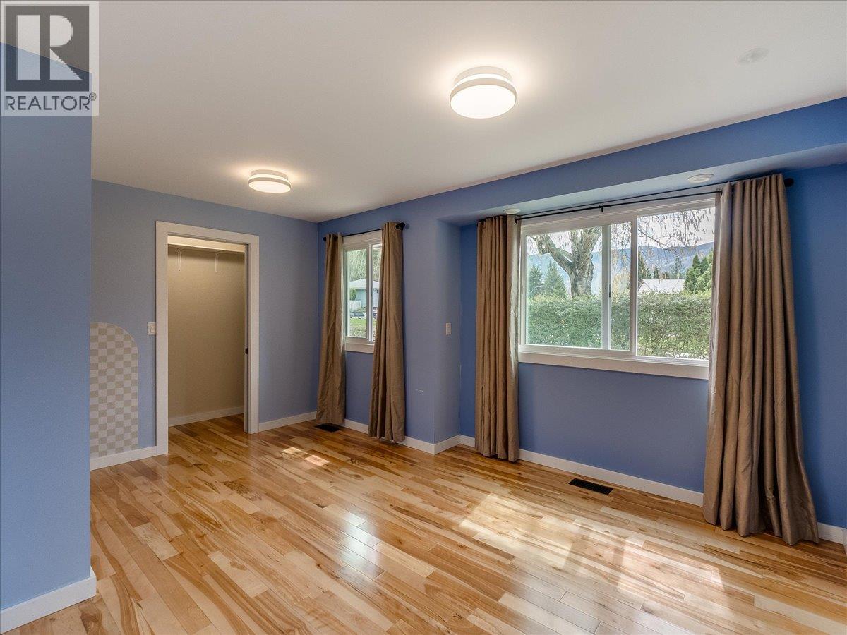1181 Marianna Crescent, Trail, British Columbia  V1R 1C9 - Photo 12 - 10383932