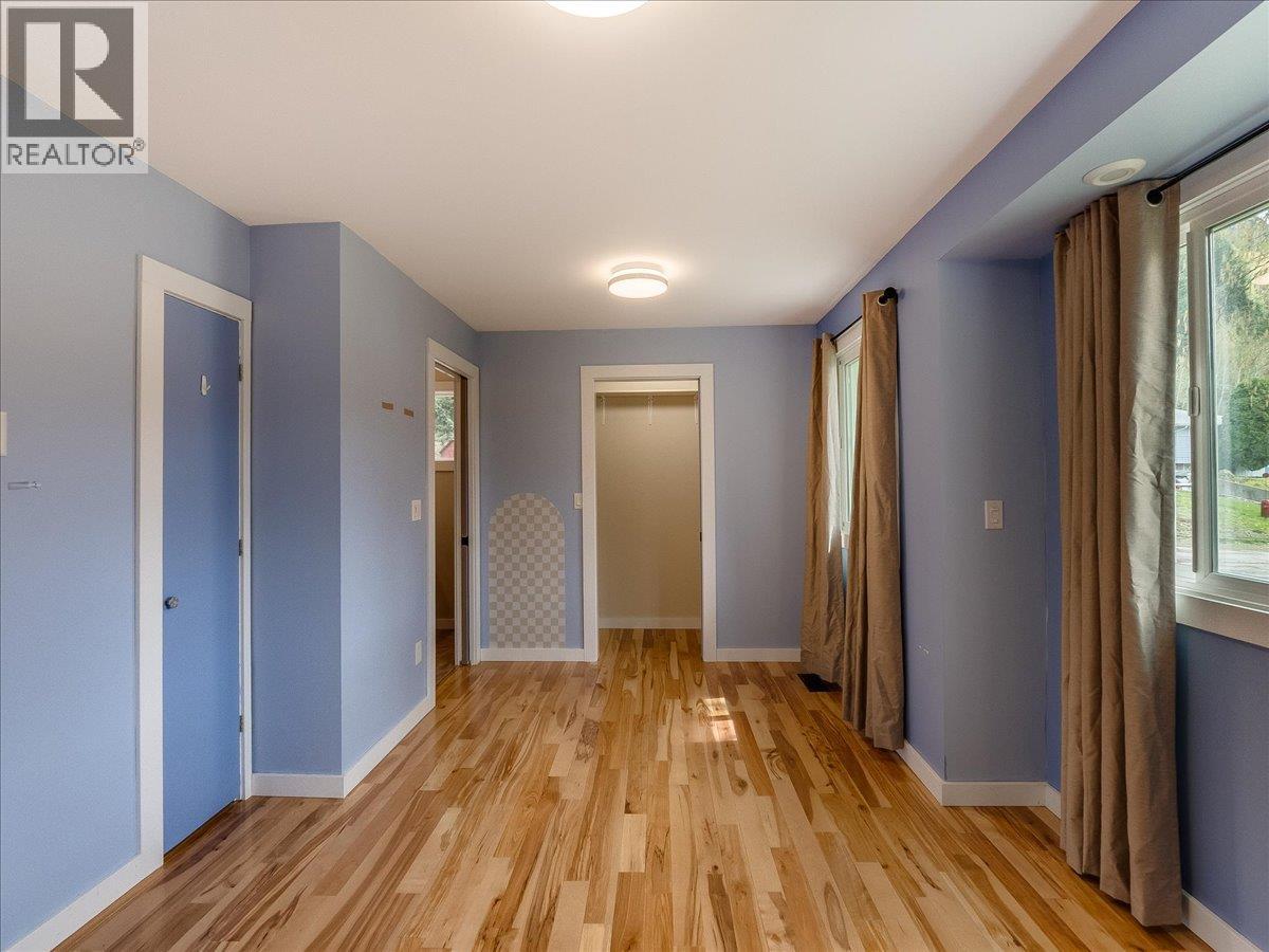 1181 Marianna Crescent, Trail, British Columbia  V1R 1C9 - Photo 15 - 10383932