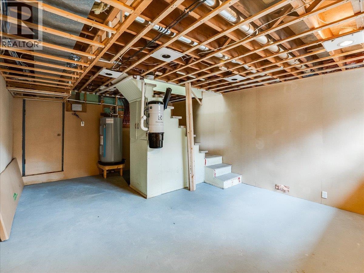 1181 Marianna Crescent, Trail, British Columbia  V1R 1C9 - Photo 29 - 10383932