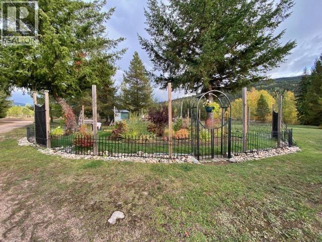2916 Barriere Lakes Road, Barriere, British Columbia  V0E 1E0 - Photo 20 - 10384024
