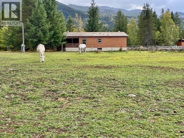 2916 Barriere Lakes Road, Barriere, British Columbia  V0E 1E0 - Photo 34 - 10384024