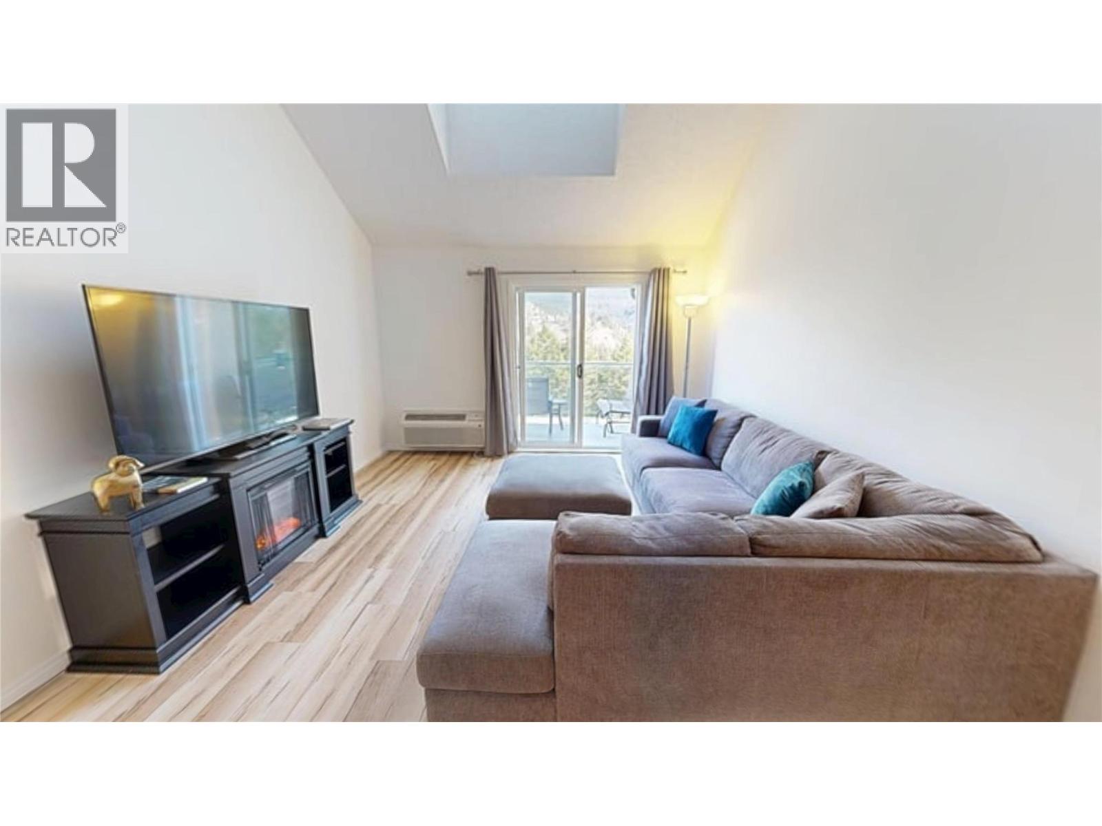 4769 Forsters Landing Road Unit# 306, Radium Hot Springs, British Columbia  V0A 1M0 - Photo 7 - 10384044