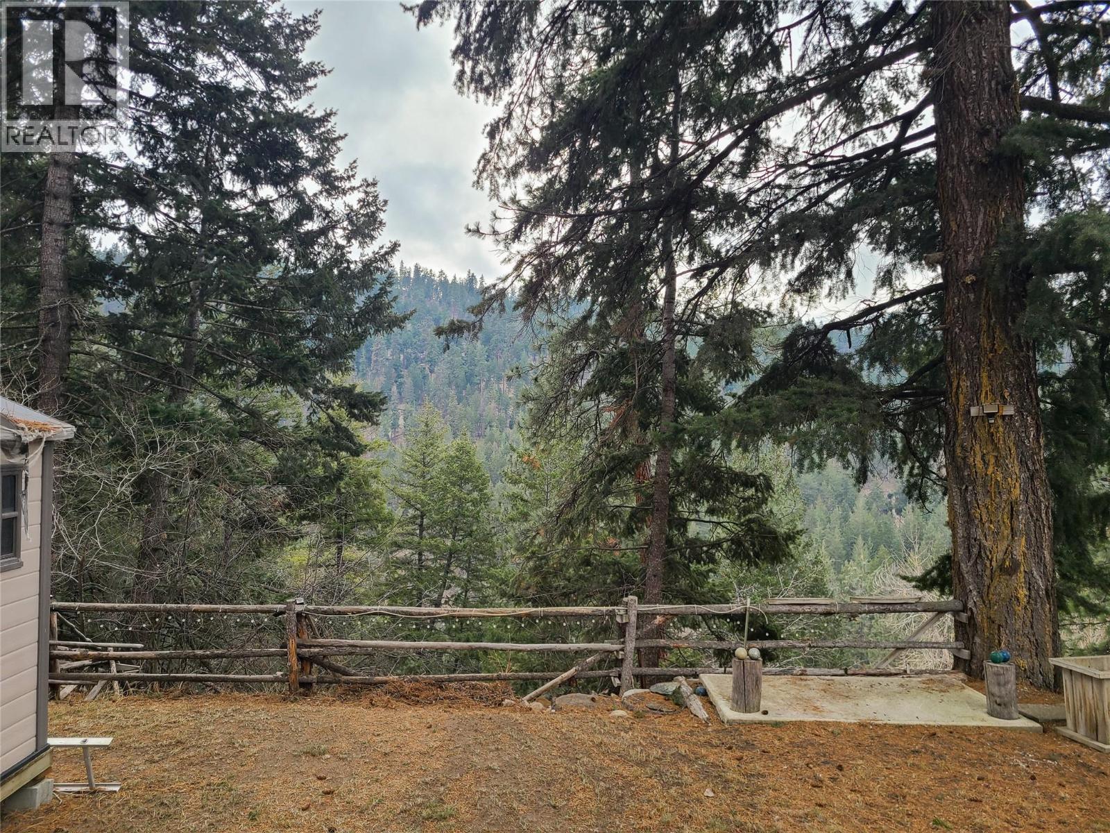5371 Princeton Avenue Unit# 24, Peachland, British Columbia  V0H 1X8 - Photo 2 - 10375551