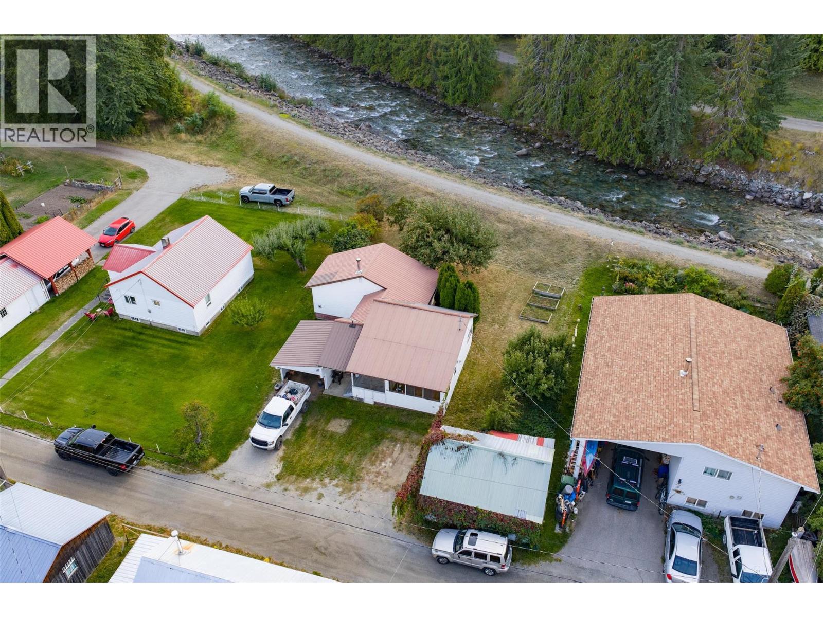 320 River Lane, Kaslo, British Columbia  V0G 1M0 - Photo 1 - 10381657