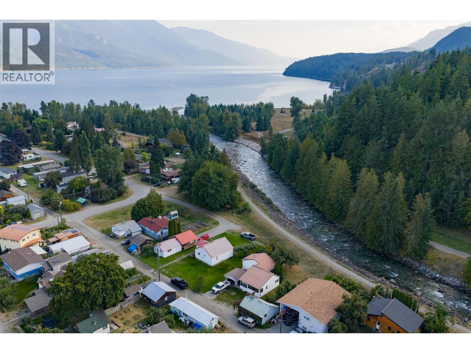 320 River Lane, Kaslo, British Columbia  V0G 1M0 - Photo 5 - 10381657