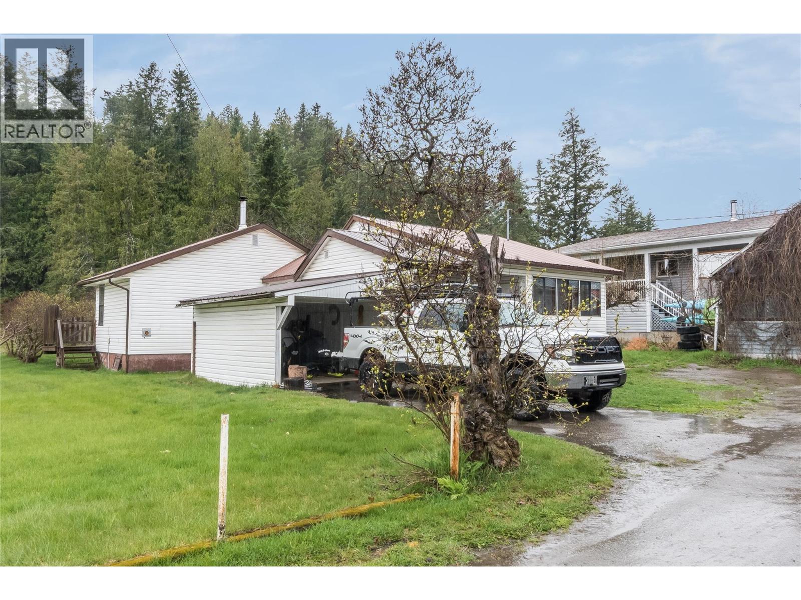 320 River Lane, Kaslo, British Columbia  V0G 1M0 - Photo 6 - 10381657