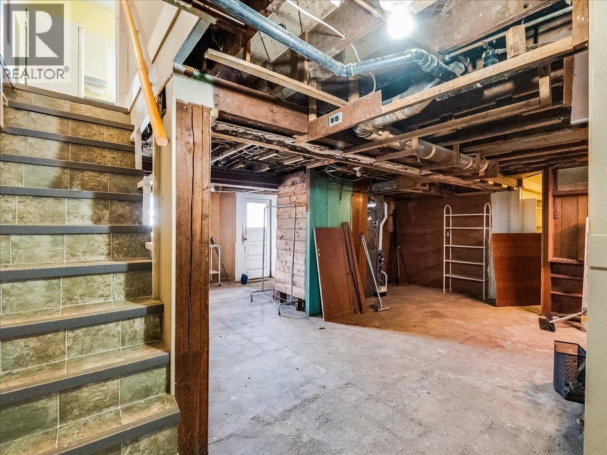 1472 Green Avenue Lane, Trail, British Columbia  V1R 4K2 - Photo 40 - 10383736