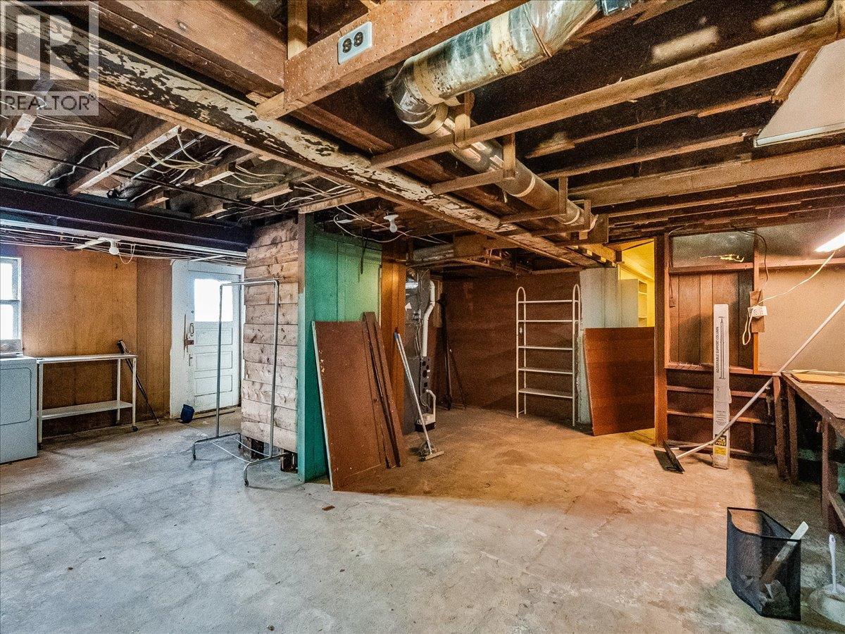 1472 Green Avenue Lane, Trail, British Columbia  V1R 4K2 - Photo 41 - 10383736