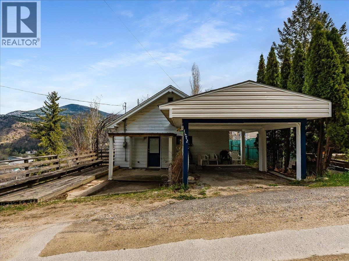1472 Green Avenue Lane, Trail, British Columbia  V1R 4K2 - Photo 7 - 10383736