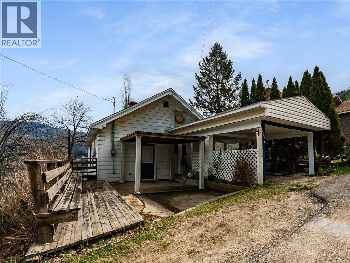 1472 Green Avenue Lane, Trail, British Columbia  V1R 4K2 - Photo 8 - 10383736