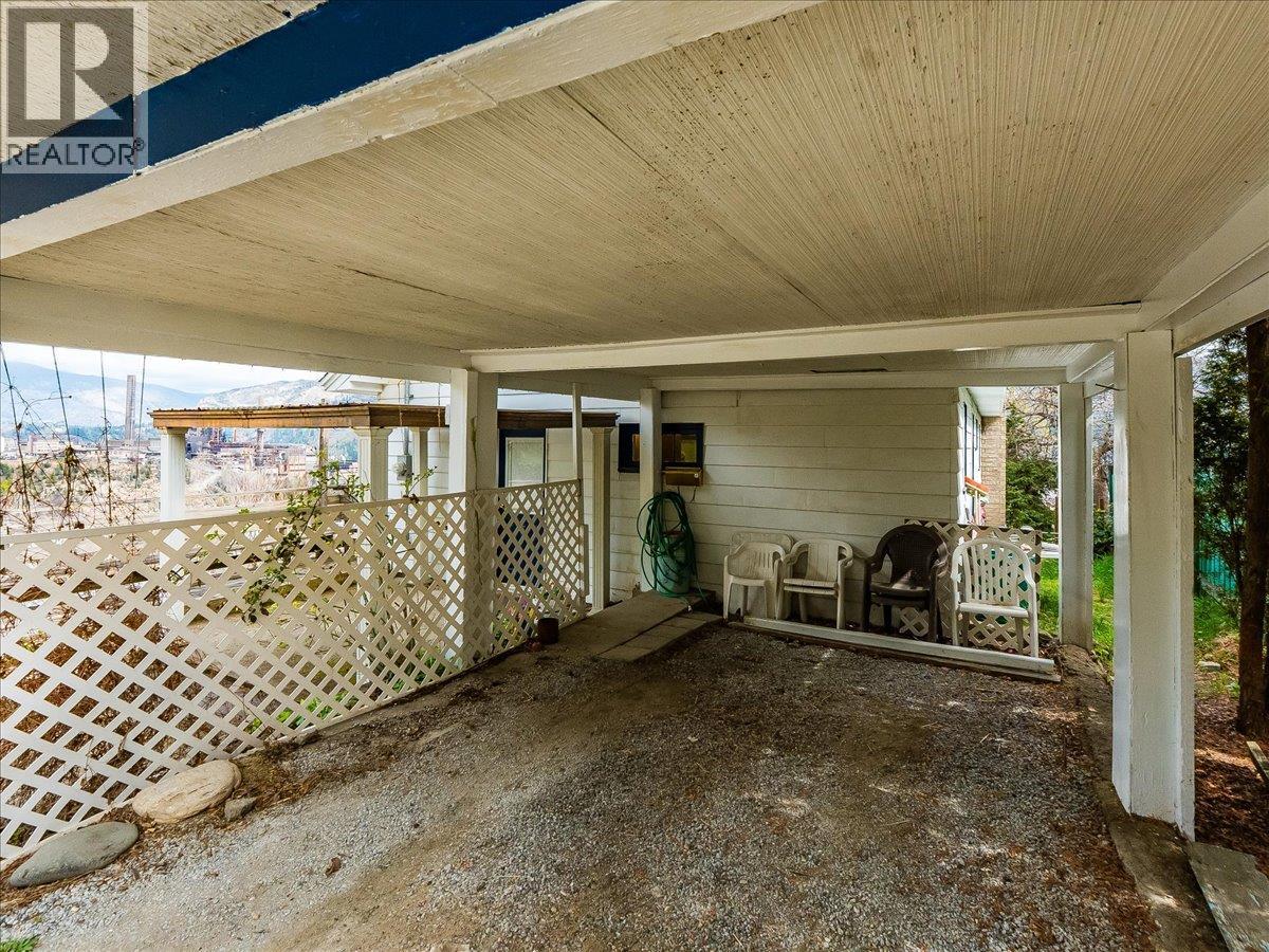 1472 Green Avenue Lane, Trail, British Columbia  V1R 4K2 - Photo 9 - 10383736