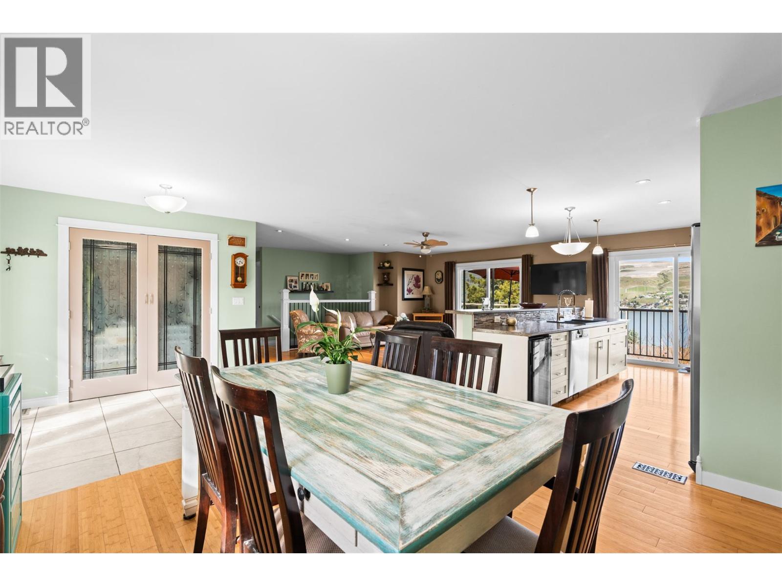 7339 Longacre Drive, Vernon, British Columbia  V1H 1H5 - Photo 7 - 10382801