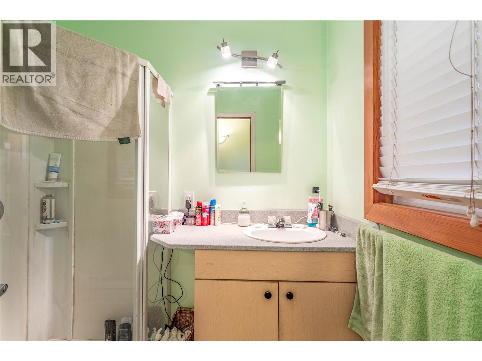 15370 Old Mission Road, Lake Country, British Columbia  V4V 2G5 - Photo 15 - 10382516