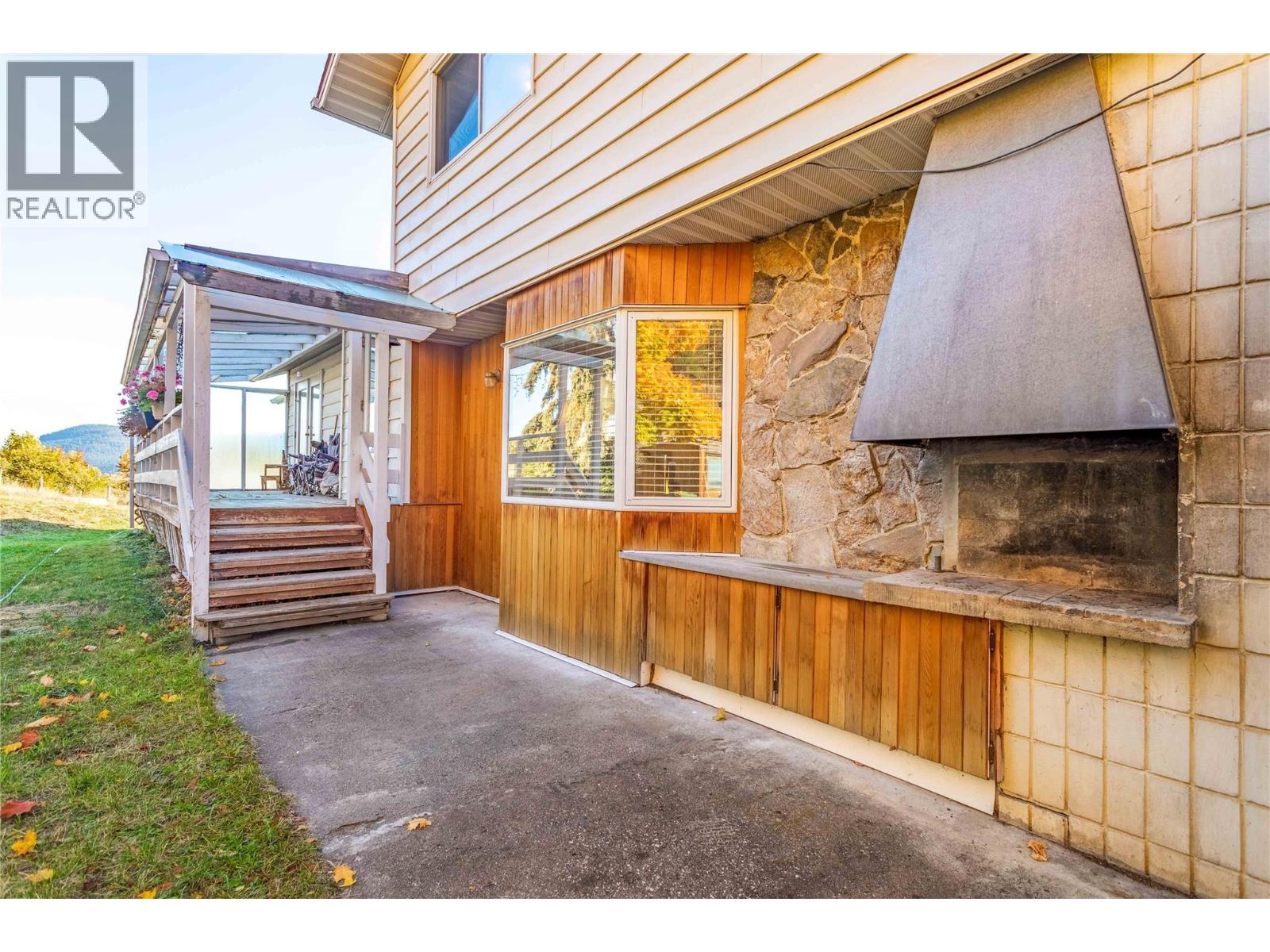 15370 Old Mission Road, Lake Country, British Columbia  V4V 2G5 - Photo 20 - 10382516