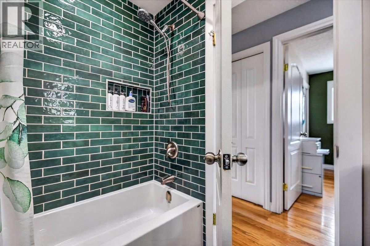 1293 Ponderosa Drive, Sparwood, British Columbia  V0B 2G2 - Photo 13 - 10384037