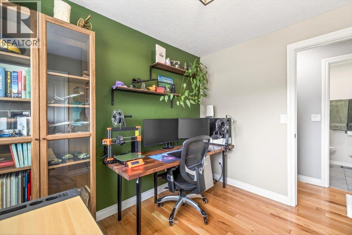 1293 Ponderosa Drive, Sparwood, British Columbia  V0B 2G2 - Photo 19 - 10384037