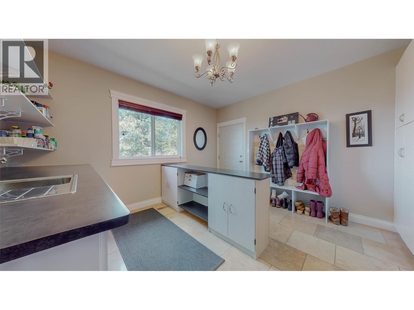 1370 Bullmoose Way, Osoyoos, British Columbia  V0H 1V6 - Photo 22 - 10384033