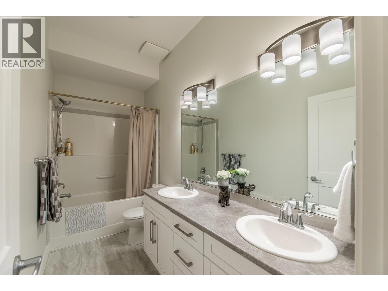 8738 Palmer Place, Summerland, British Columbia  V0H 1Z2 - Photo 27 - 10383844