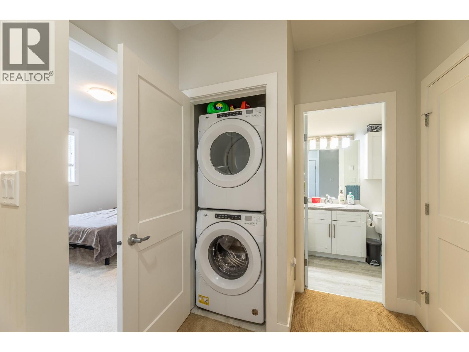 8738 Palmer Place, Summerland, British Columbia  V0H 1Z2 - Photo 42 - 10383844