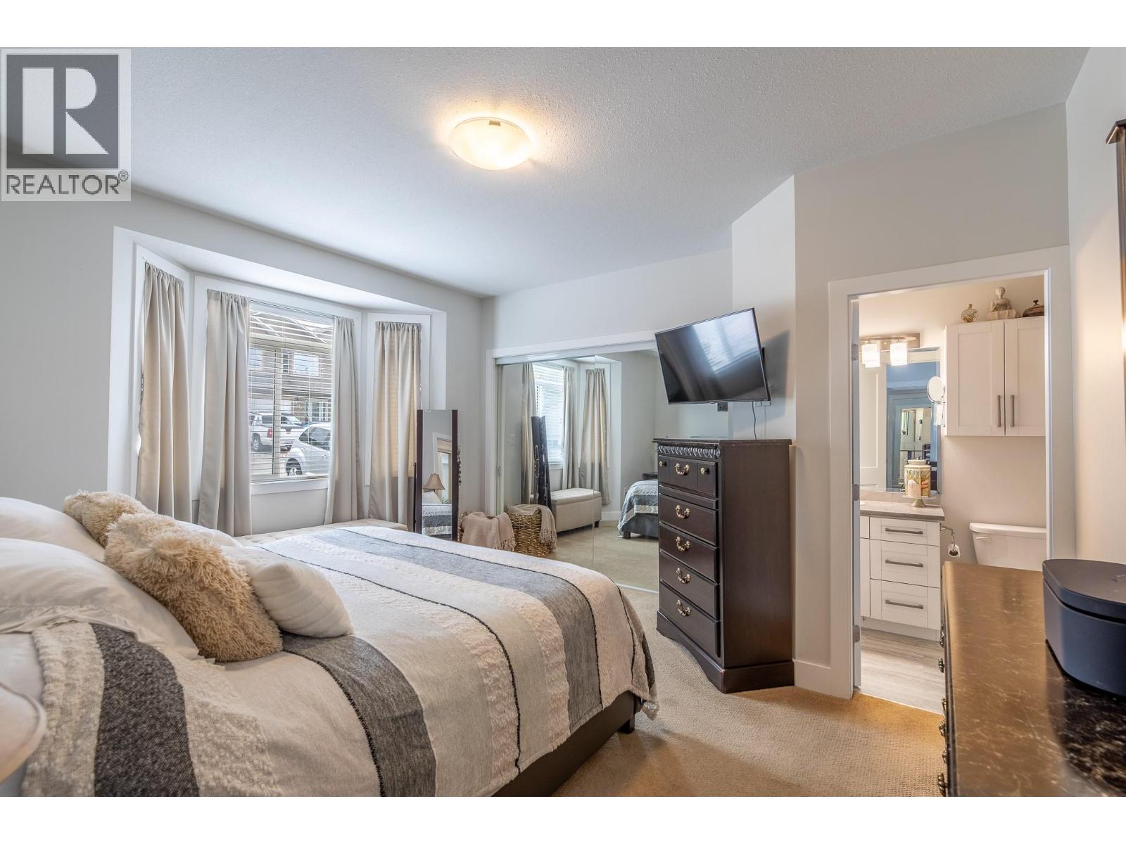 8738 Palmer Place, Summerland, British Columbia  V0H 1Z2 - Photo 5 - 10383844