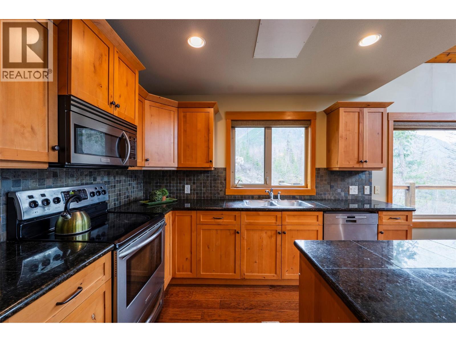 9191 Valhalla View Drive Unit# 3, Nelson, British Columbia  V0G 2B0 - Photo 16 - 10383119