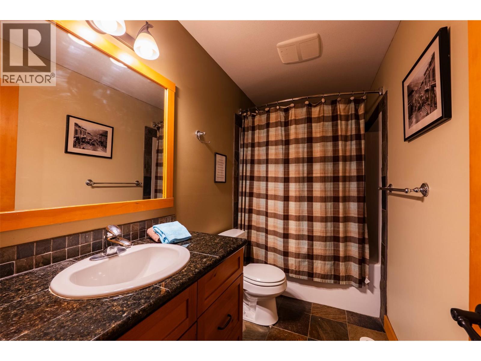 9191 Valhalla View Drive Unit# 3, Nelson, British Columbia  V0G 2B0 - Photo 17 - 10383119