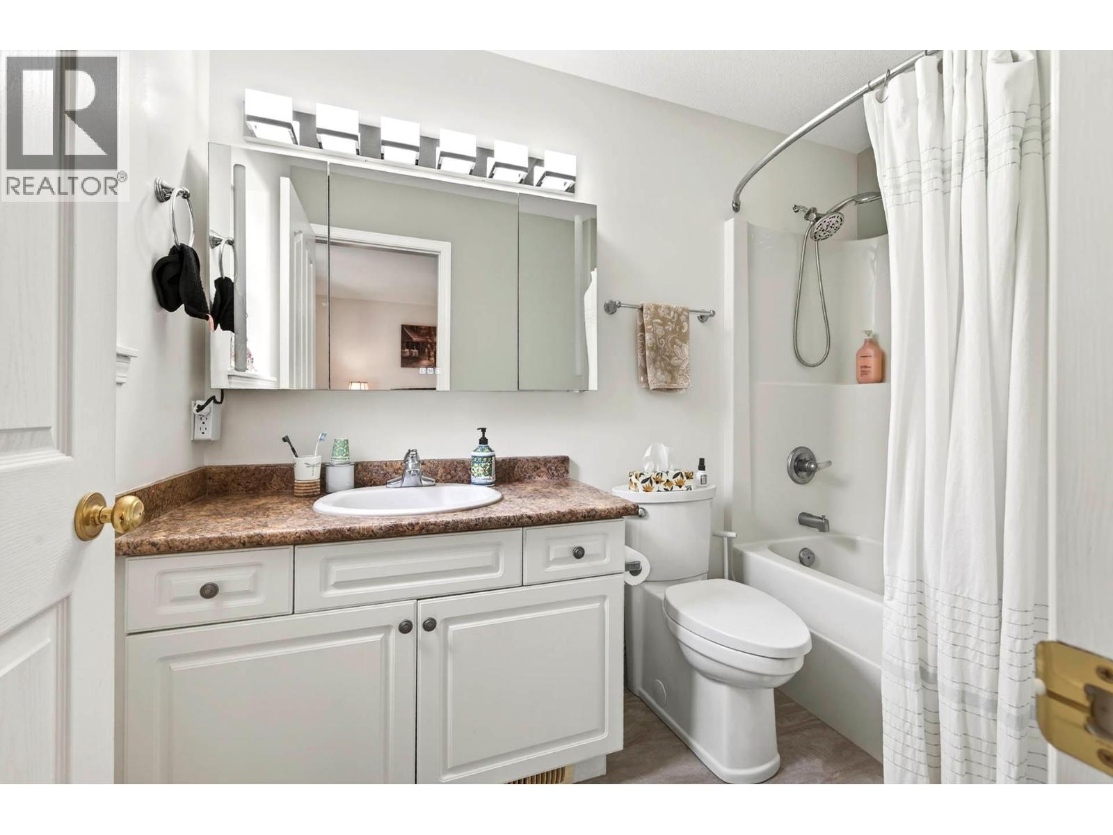 245 Whistler Drive Unit# 17, Kamloops, British Columbia  V2E 1W8 - Photo 26 - 10384072