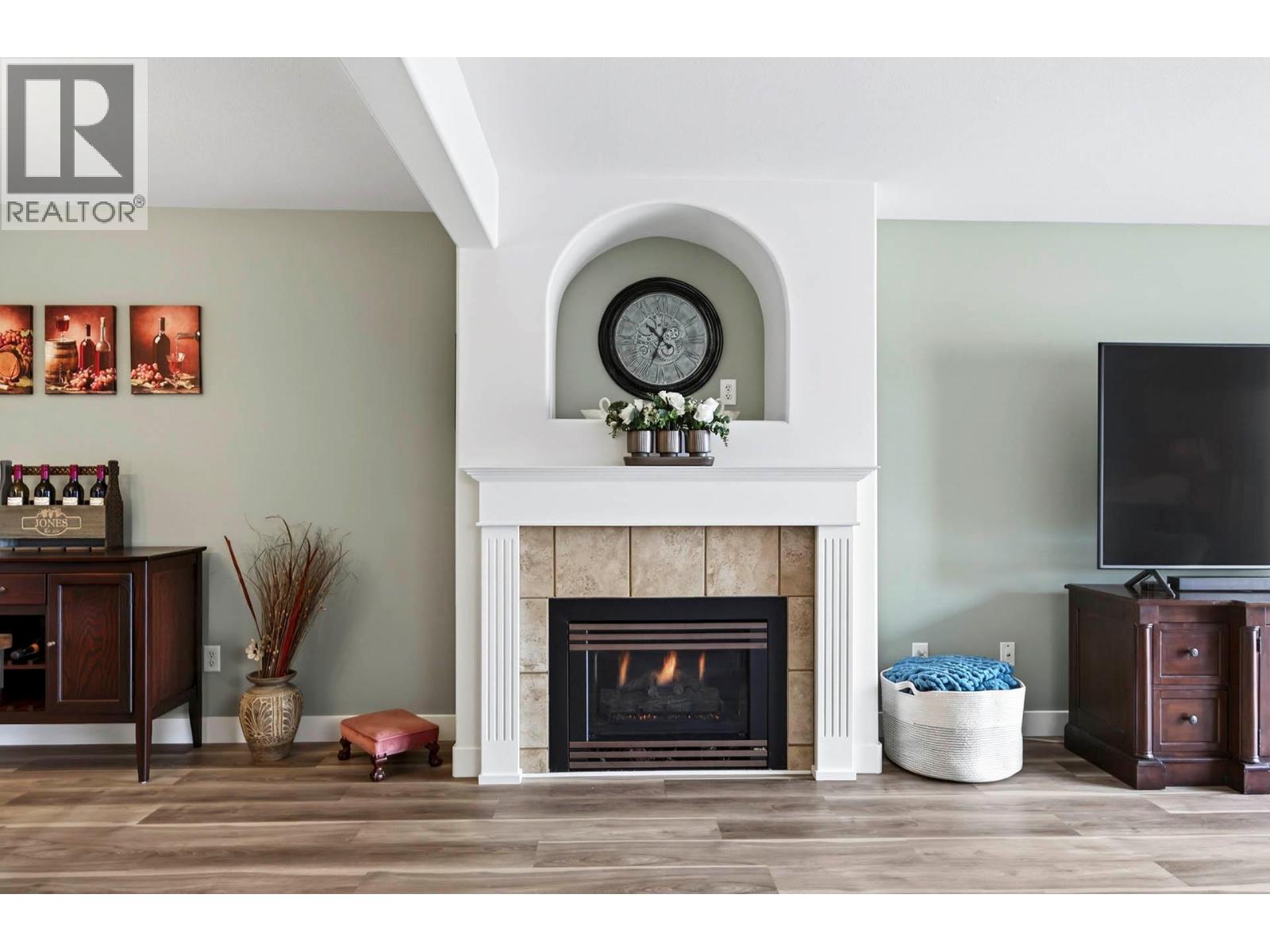 245 Whistler Drive Unit# 17, Kamloops, British Columbia  V2E 1W8 - Photo 9 - 10384072