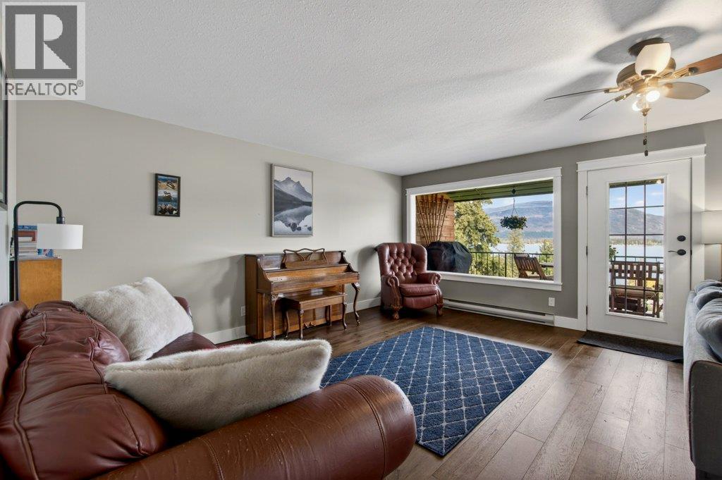 1261 Trans Canada Highway Unit# 3, Sorrento, British Columbia  V0E 2W0 - Photo 26 - 10383488