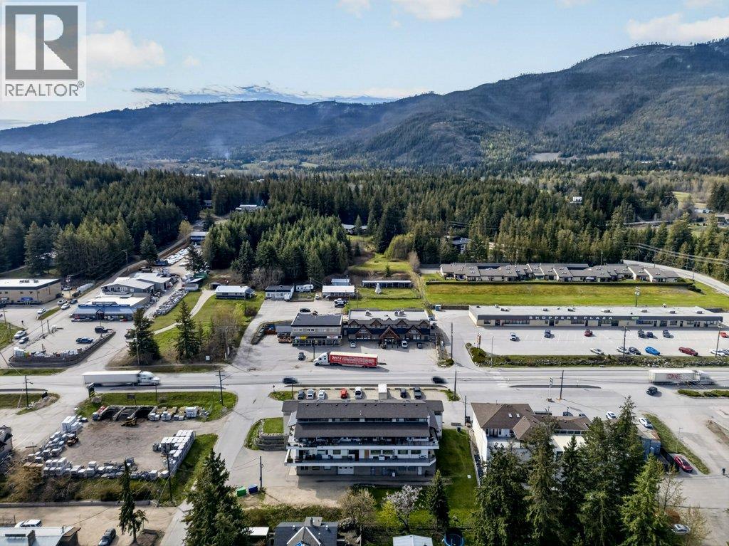 1261 Trans Canada Highway Unit# 3, Sorrento, British Columbia  V0E 2W0 - Photo 58 - 10383488